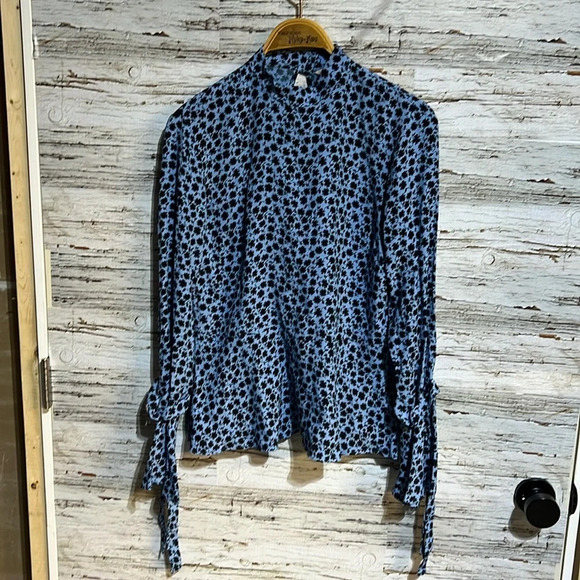 H&M open back high neck floral blouse  size 6 - Picture 1 of 11